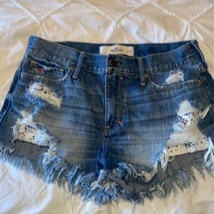 Hollister Distressed Jean Shorts size 7